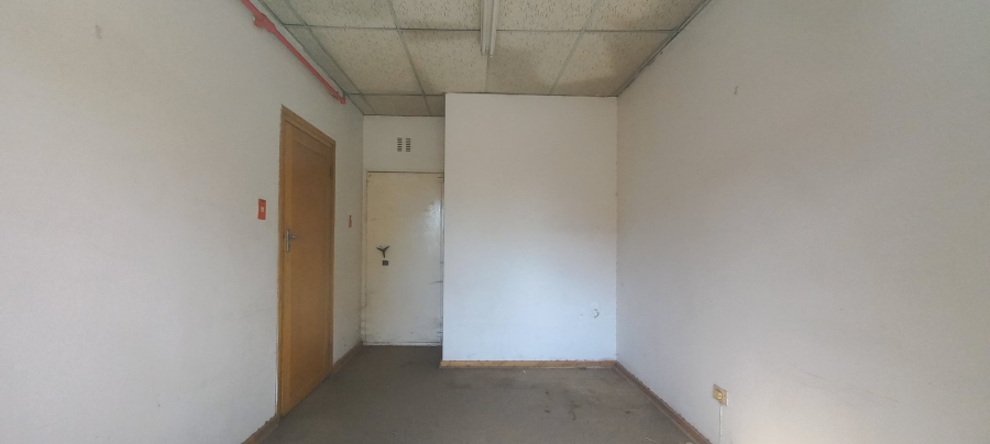 Commercial Property for Sale in Hamilton Free State